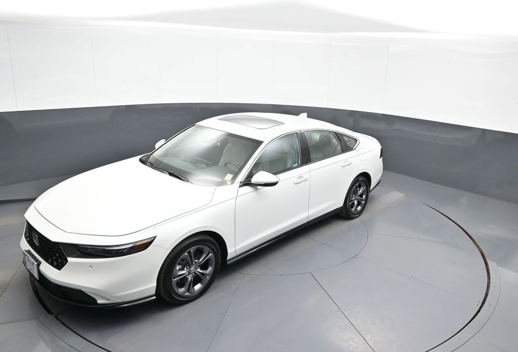 Certified 2024 Honda Accord EX-L image 33