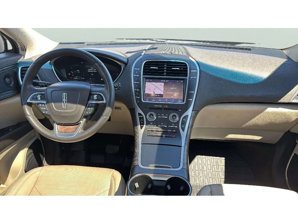 Used 2020 Lincoln Nautilus Reserve image 14