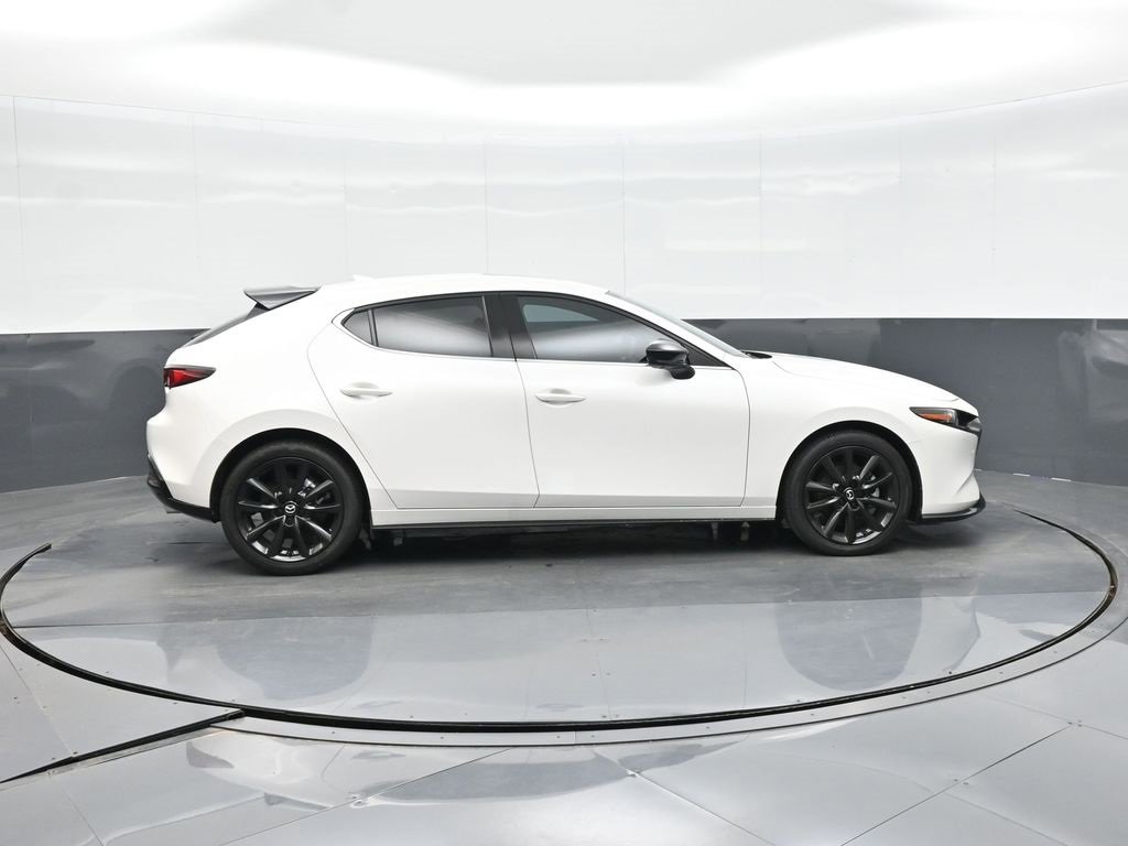 Used 2024 MAZDA MAZDA3 Hatchback w/Premium Plus Pkg image 23
