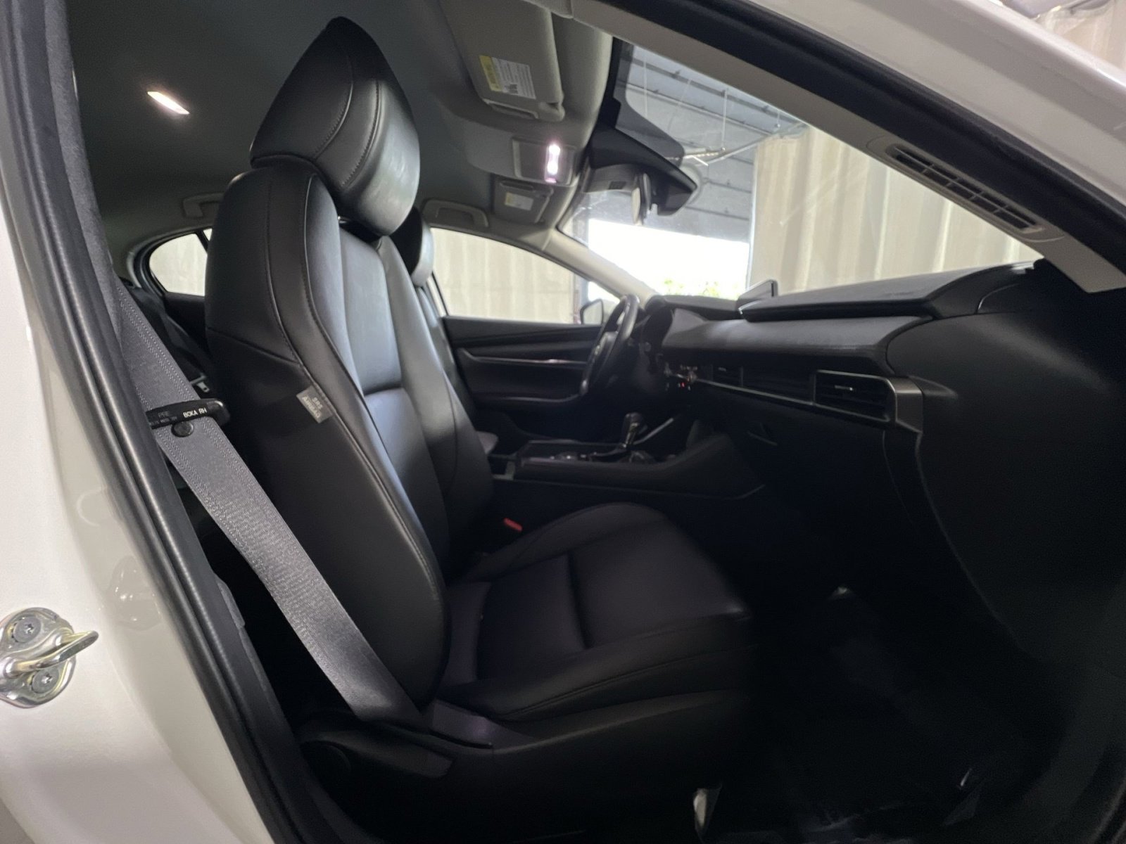 Used 2021 MAZDA MAZDA3 s FWD image 41