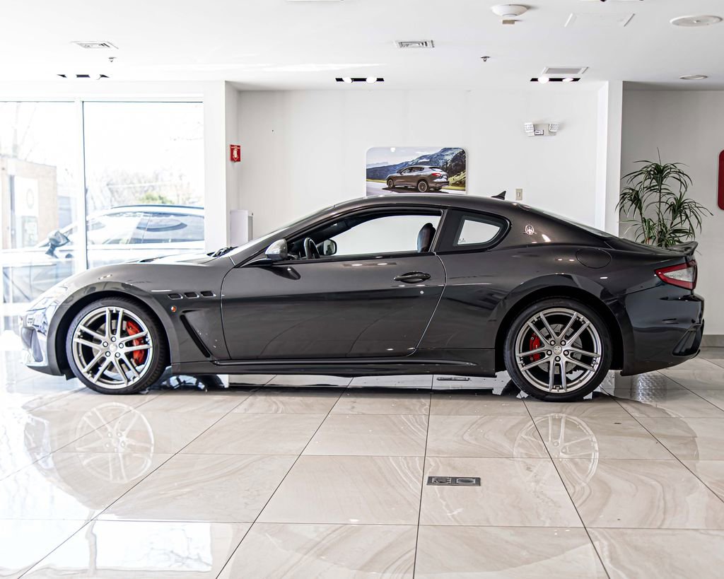 Used 2018 Maserati GranTurismo MC RWD image 6