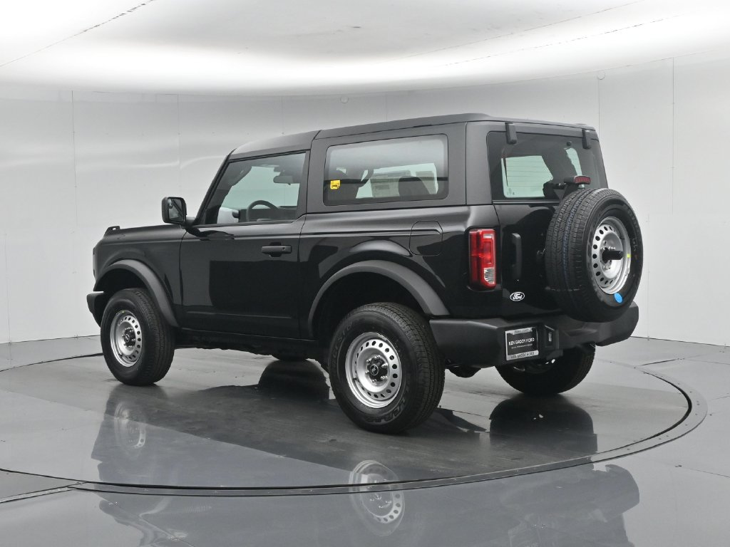 New 2026 Ford Bronco 2-Door AWD/4WD image 6