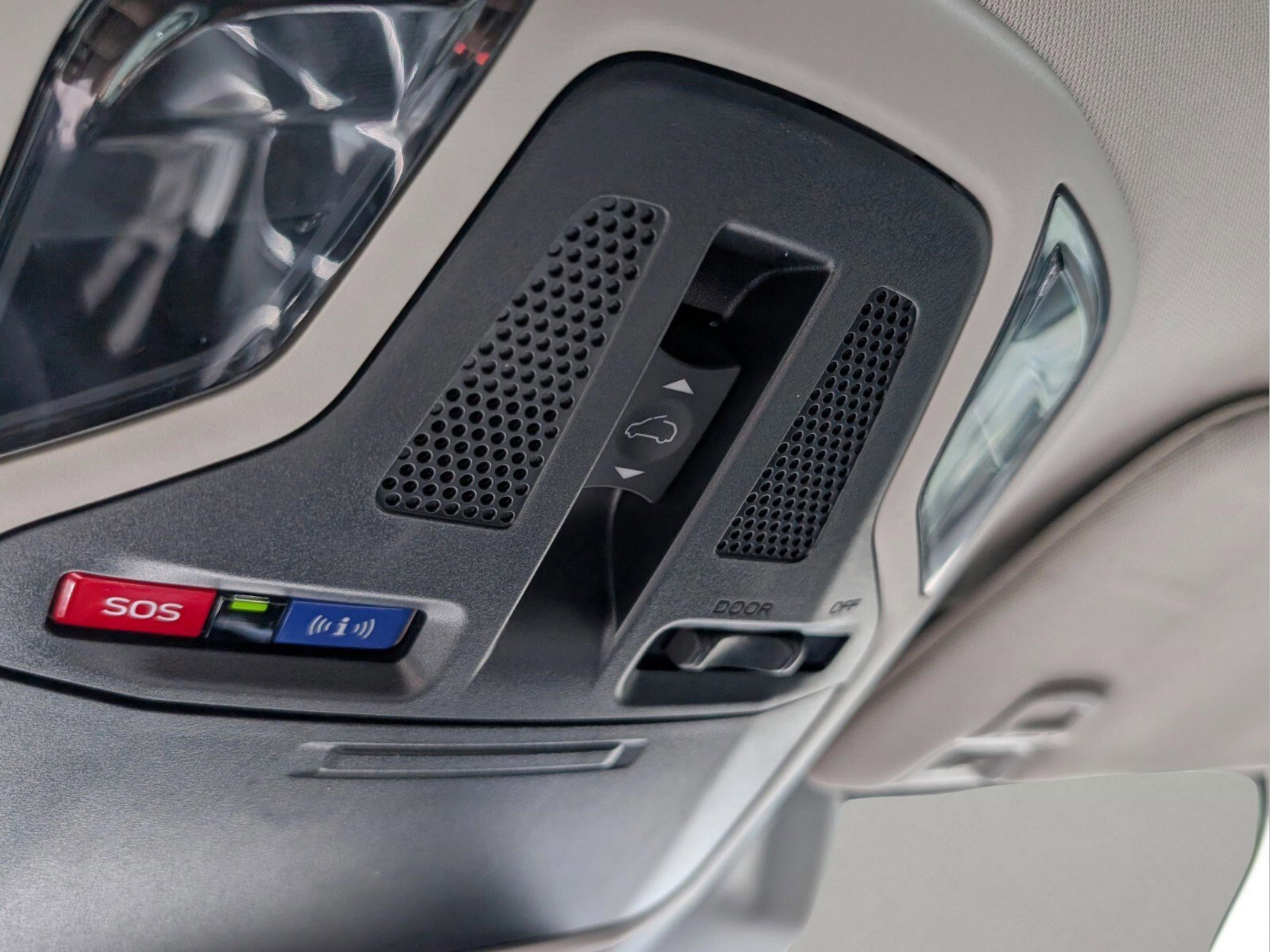 Used 2023 Subaru Outback Touring XT AWD/4WD image 40