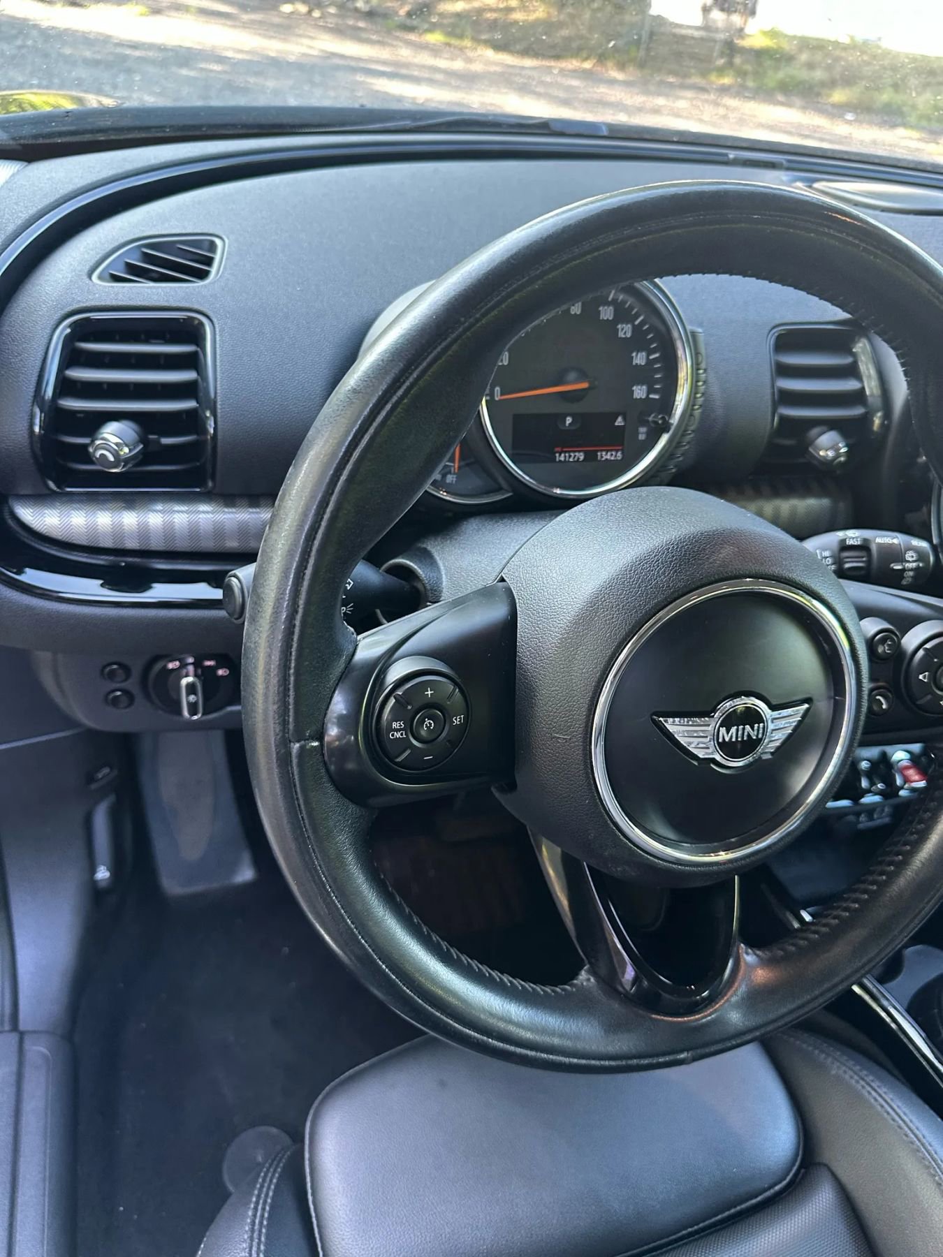 Used 2016 MINI Cooper Clubman Cooper Hatchback 4D image 37