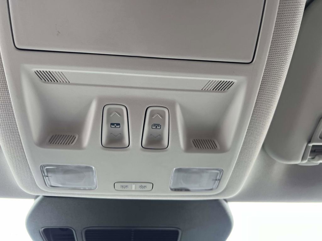 Used 2022 Ford Escape SEL w/ Technology Package image 34