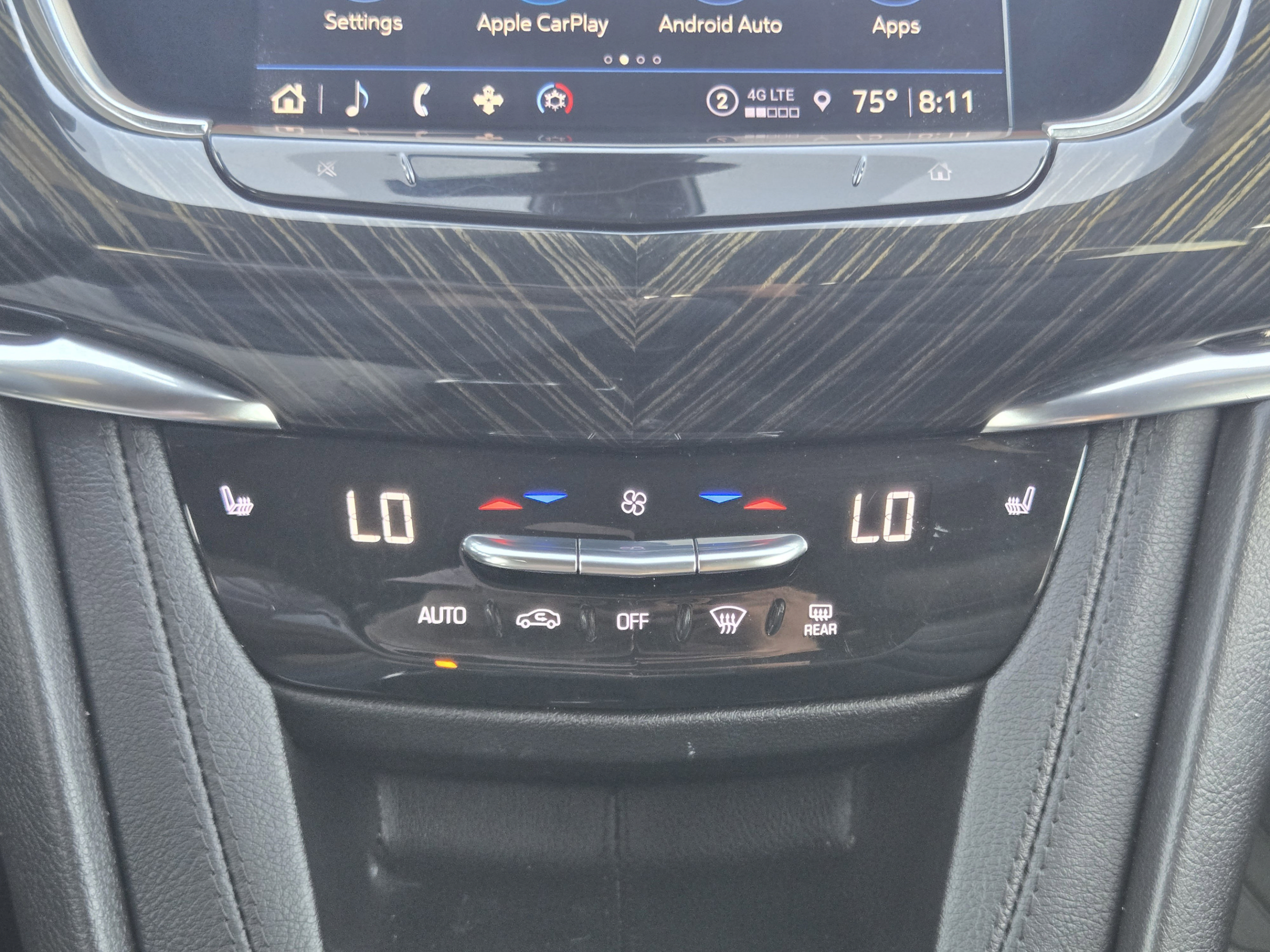 Used 2022 Cadillac XT6 Premium Luxury FWD image 15