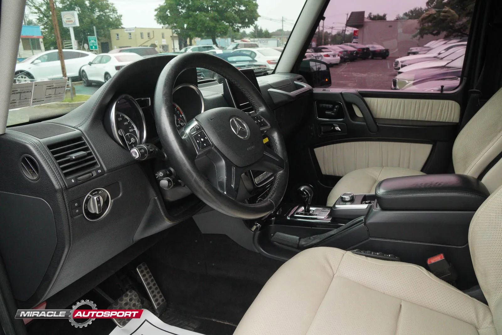 Used 2014 Mercedes-Benz G 550 image 17