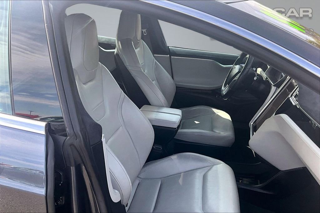 Used 2016 Tesla Model S 70D AWD/4WD image 7