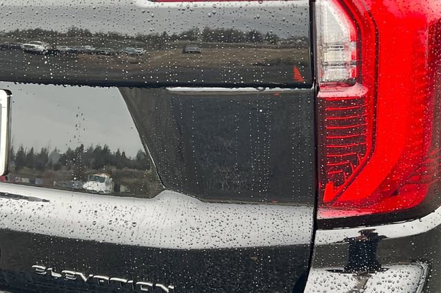 New 2026 GMC Yukon XL Elevation image 32