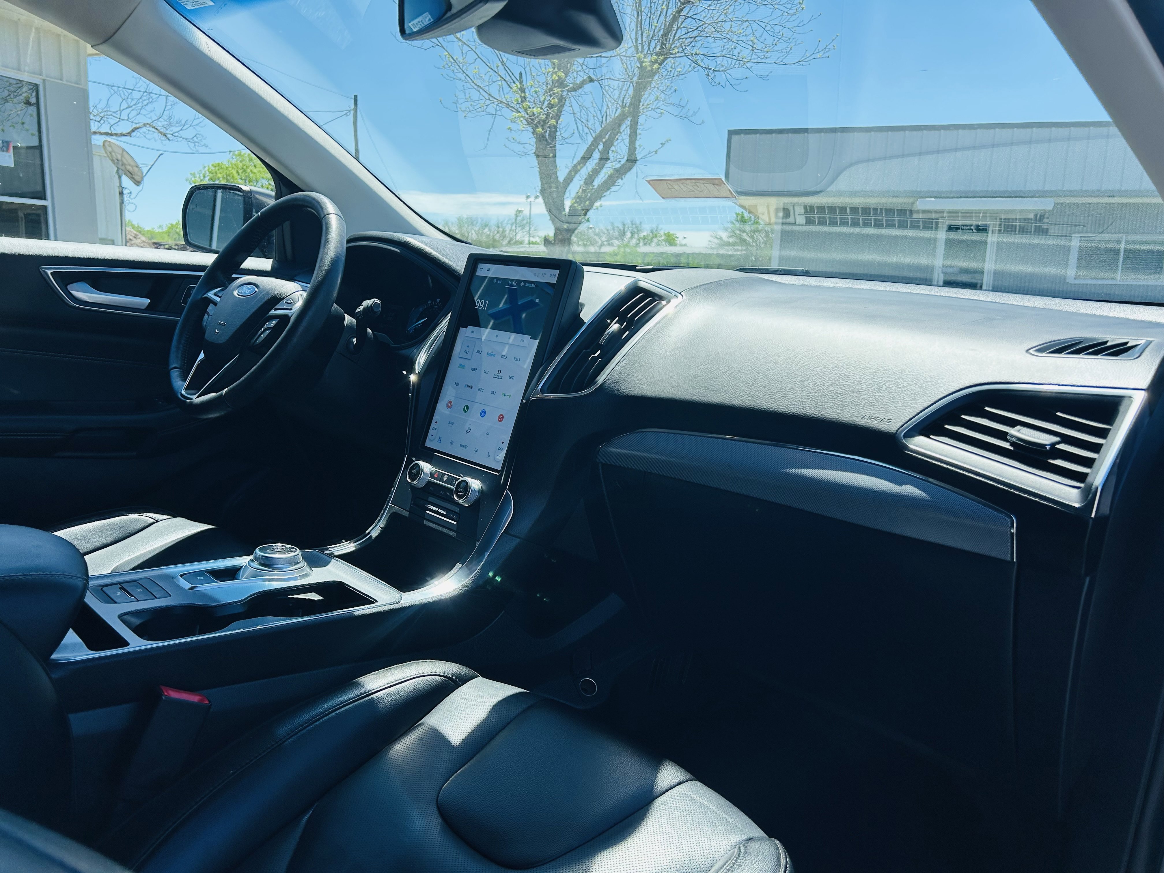 Used 2022 Ford Edge Titanium w/ Equipment Group 301A image 11