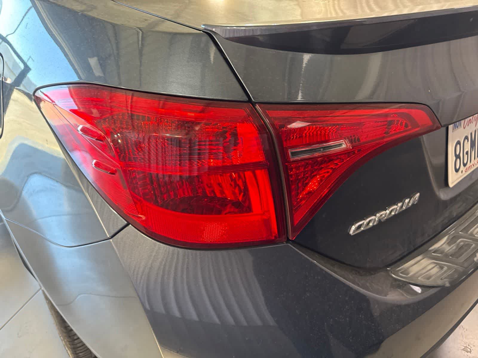 Used 2019 Toyota Corolla SE FWD image 12