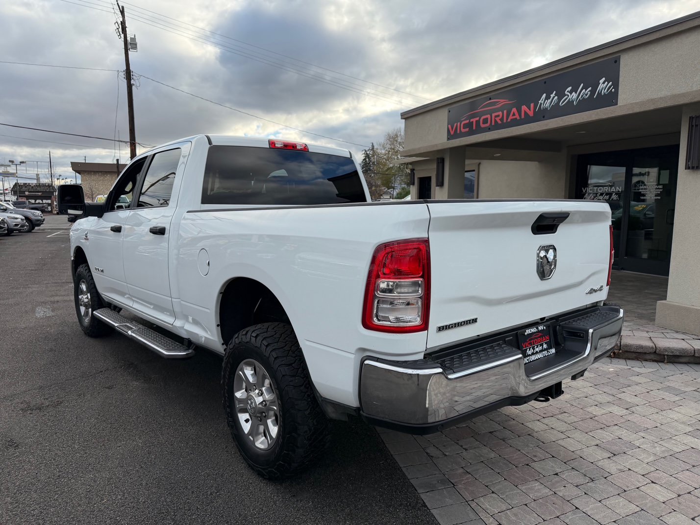 Used 2024 RAM 2500 Big Horn w/ Off Road Package AWD/4WD image 2