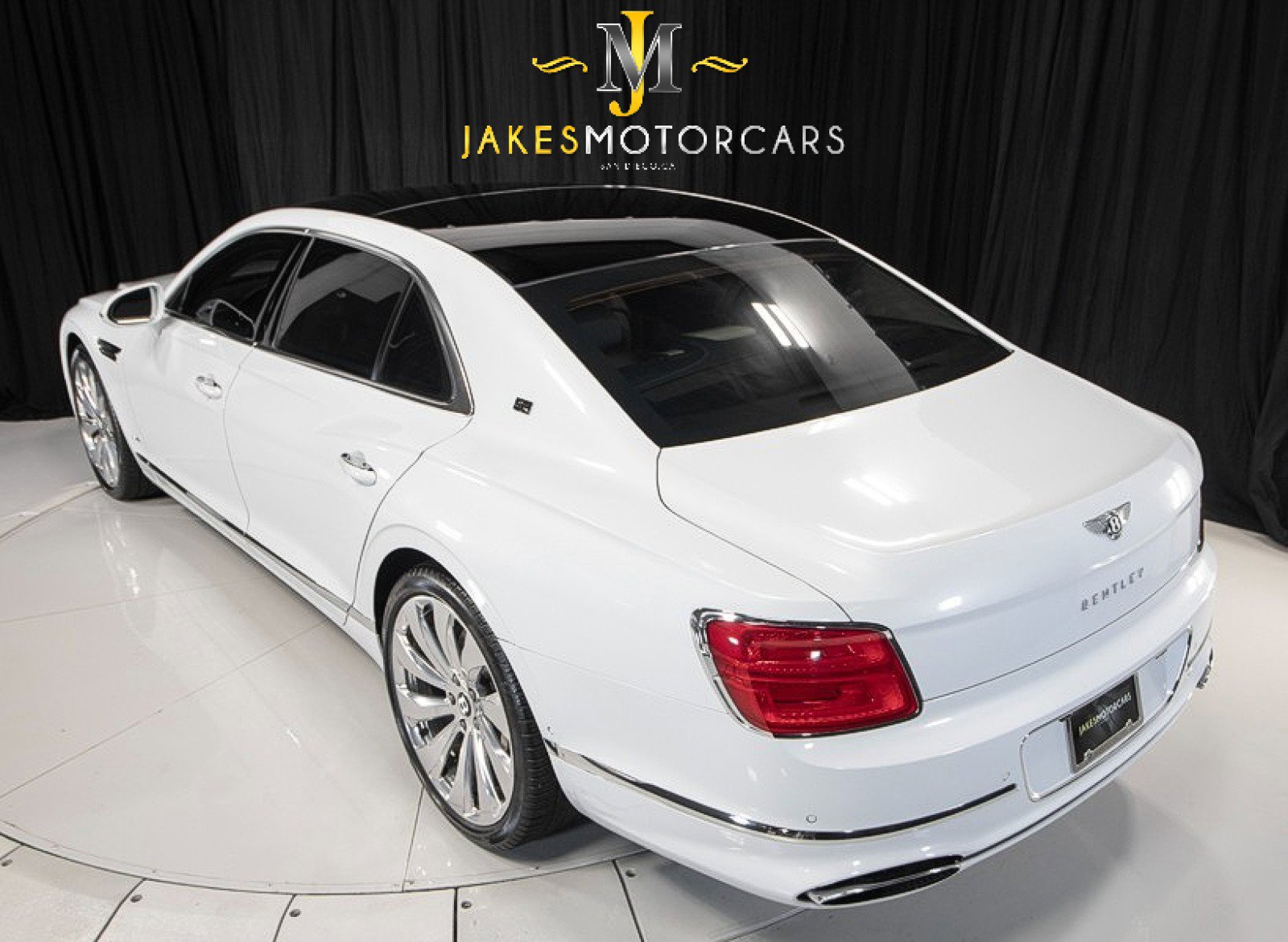 Used 2020 Bentley Flying Spur W12 w/ First Edition Specification image 7