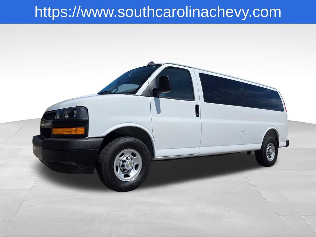Certified 2025 Chevrolet Express 3500 LS RWD image 37