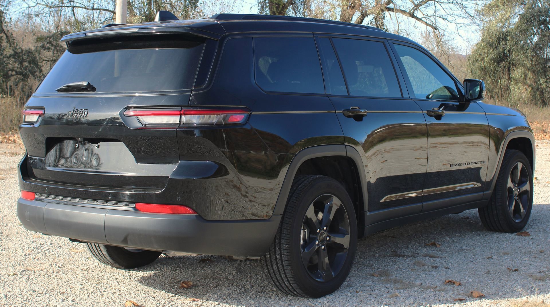New 2025 Jeep Grand Cherokee L Altitude image 5