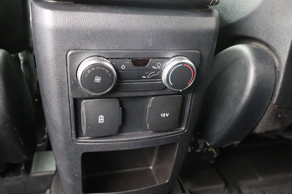 Used 2020 Ford Explorer XLT w/ Equipment Group 202A image 24