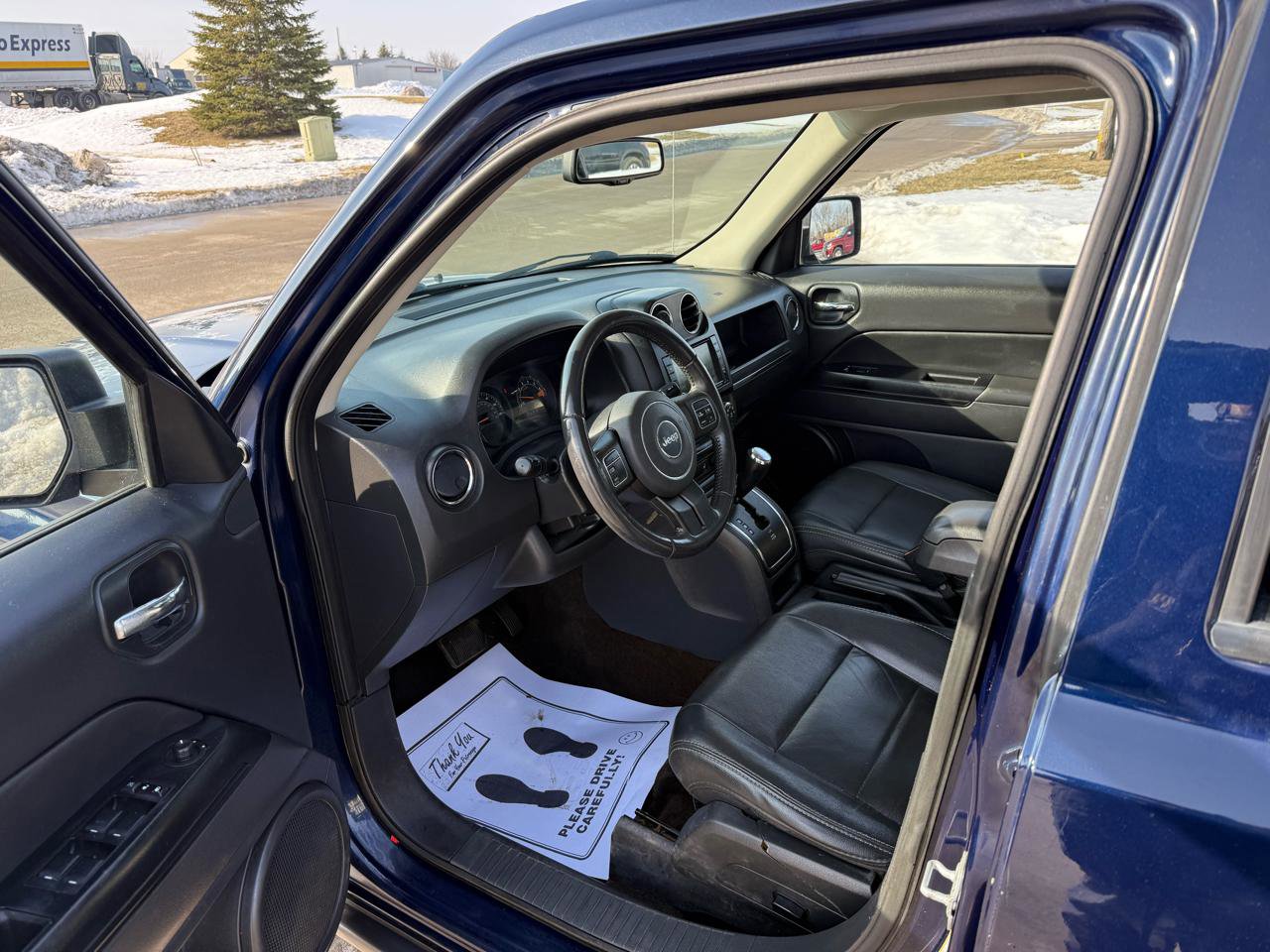 Used 2015 Jeep Patriot High Altitude image 13