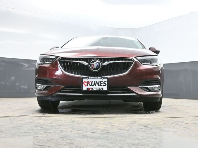 Used 2018 Buick Regal Essence w/ Driver Confidence Package #1 image 44