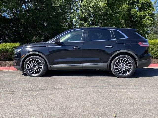 Used 2019 Lincoln Nautilus Reserve AWD/4WD image 11