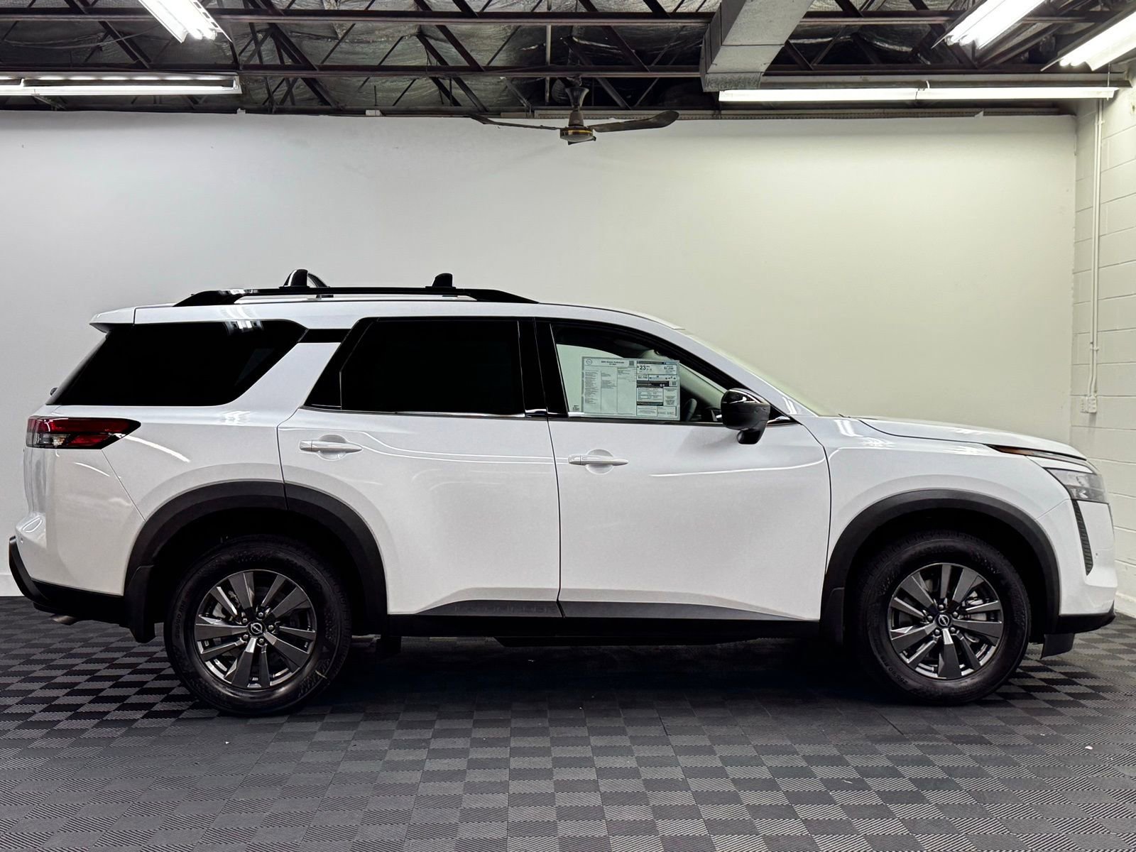 New 2026 Nissan Pathfinder SV AWD/4WD image 4
