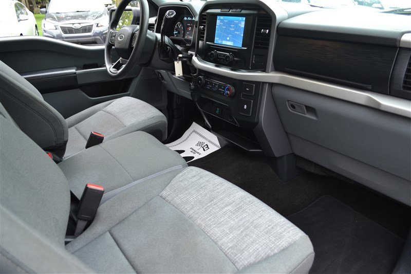 Used 2022 Ford F150 XLT image 32