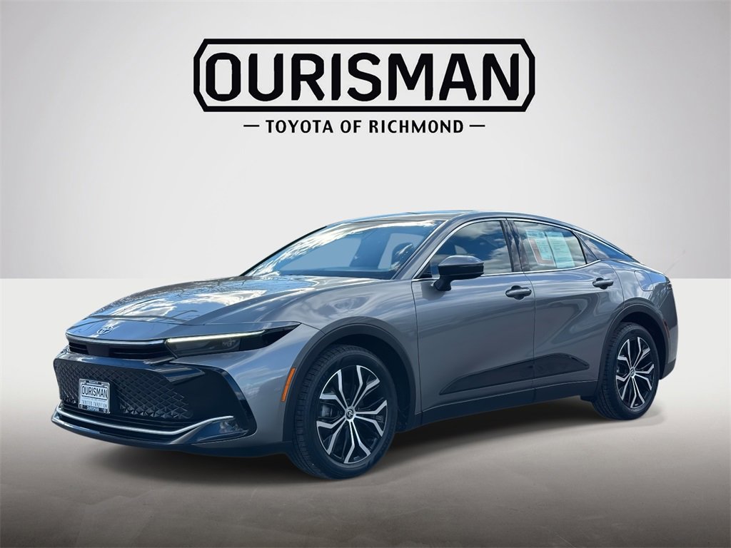 Used 2023 Toyota Crown XLE image 22