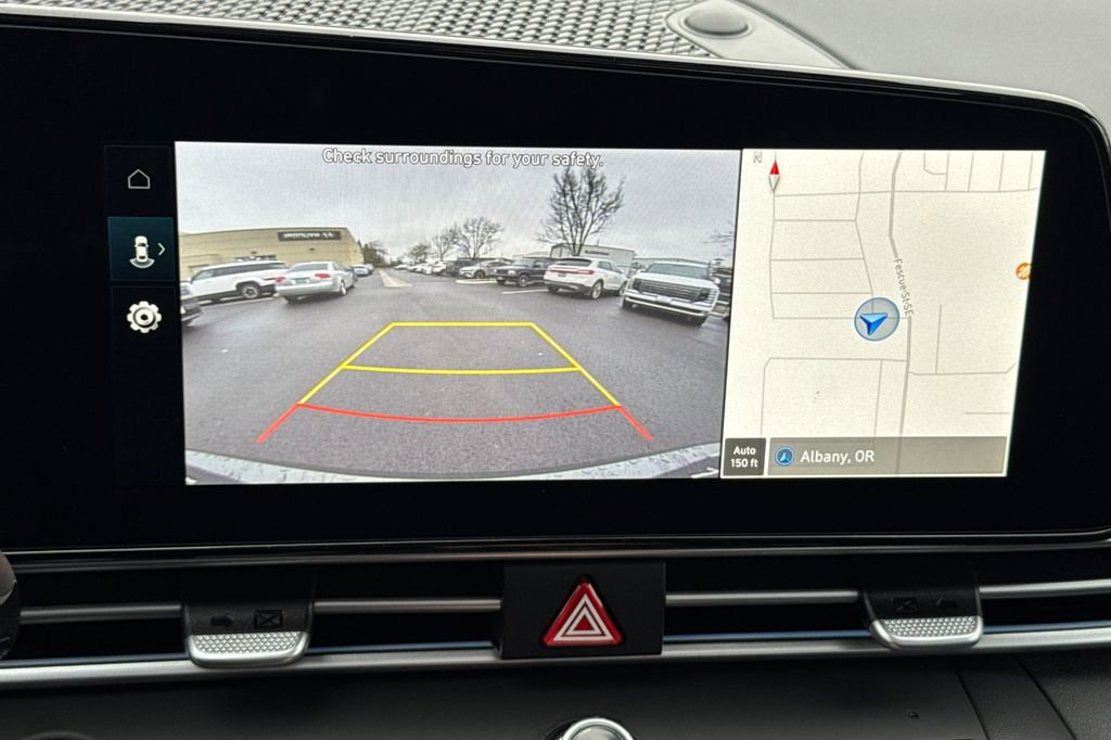 New 2026 Hyundai Elantra Limited image 17