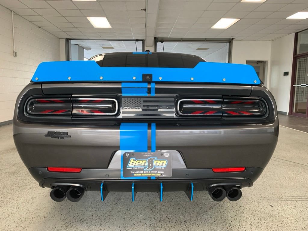 Used 2022 Dodge Challenger R/T w/ Blacktop Package RWD image 7