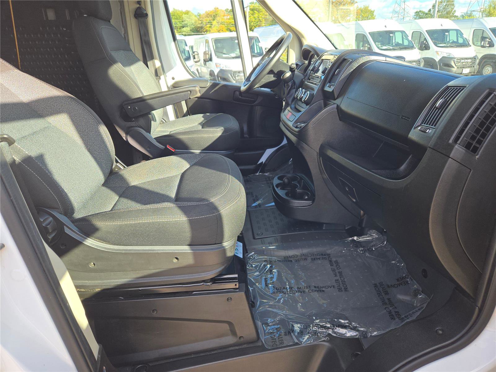 Used 2021 RAM ProMaster 2500 w/ Convenience Group image 7