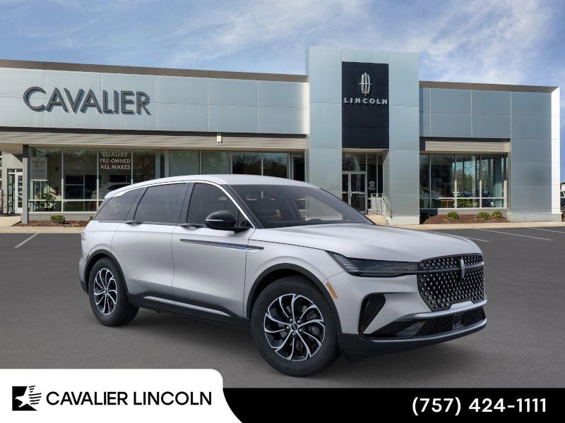 Used 2026 Lincoln Nautilus Premier AWD/4WD image 7