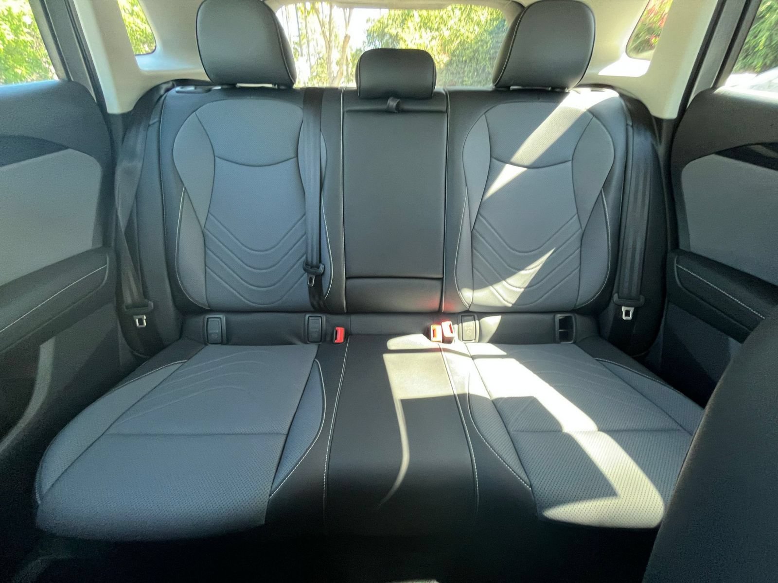 Used 2026 Volkswagen Tiguan SE AWD/4WD image 39