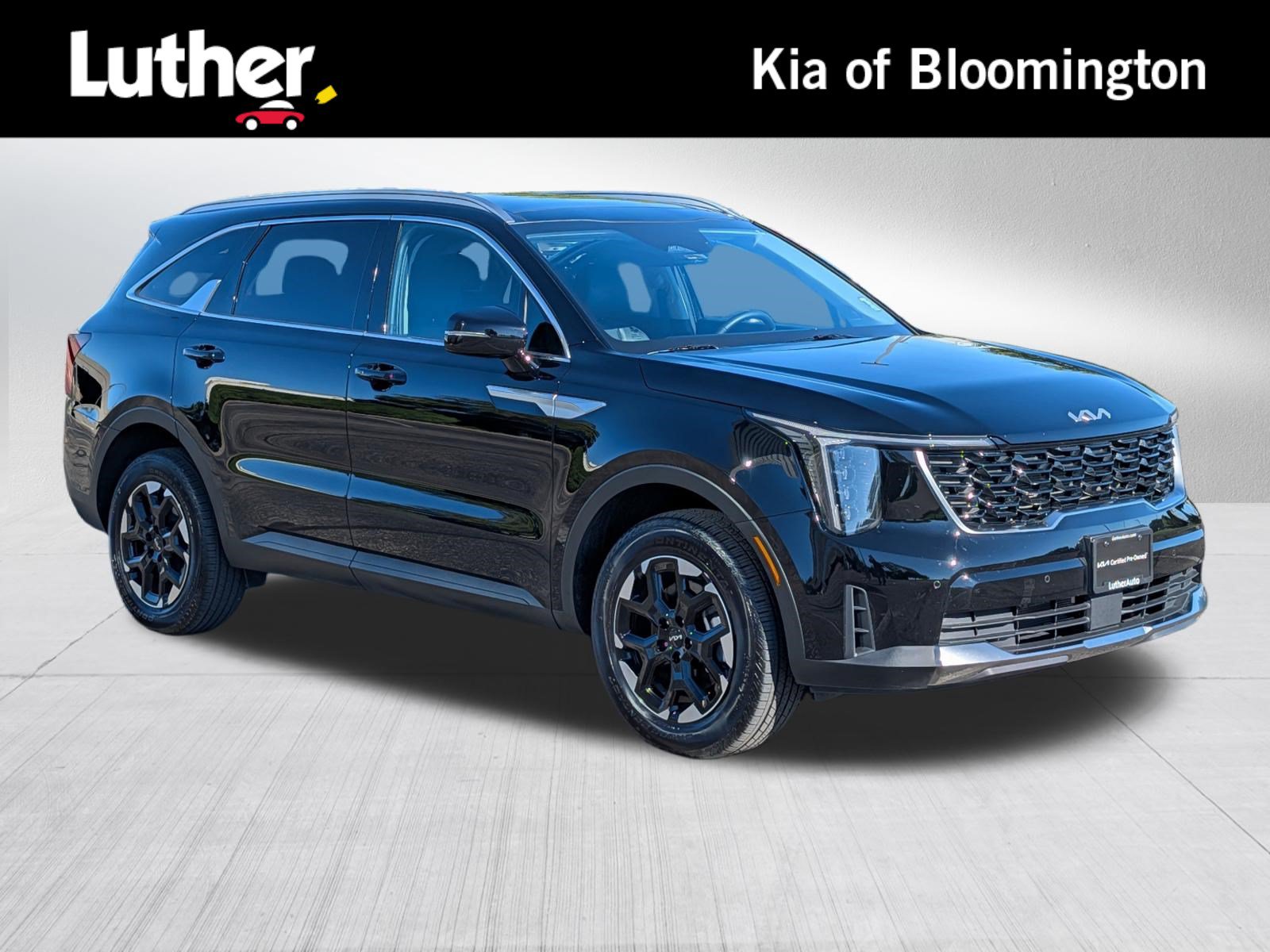 Certified 2025 Kia Sorento S w/ Panoramic Sunroof Package AWD/4WD image 1