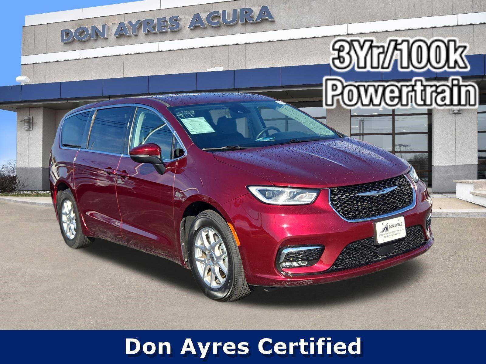 Used 2023 Chrysler Pacifica Touring-L