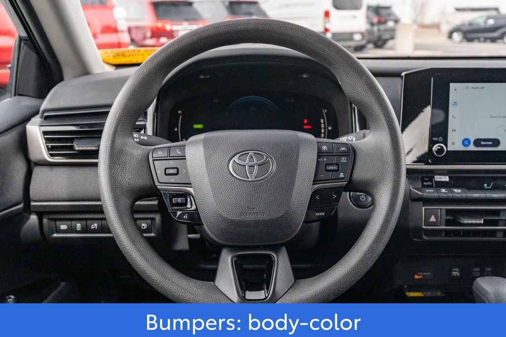 Used 2025 Toyota Camry LE FWD image 14