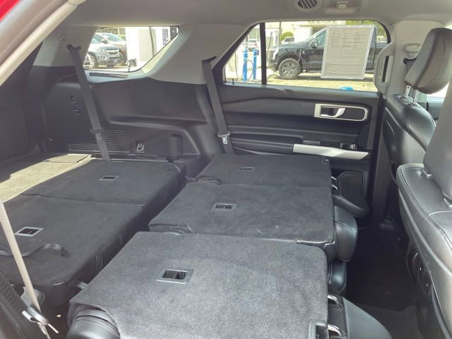 Certified 2020 Ford Explorer XLT w/ Equipment Group 202A AWD/4WD image 27