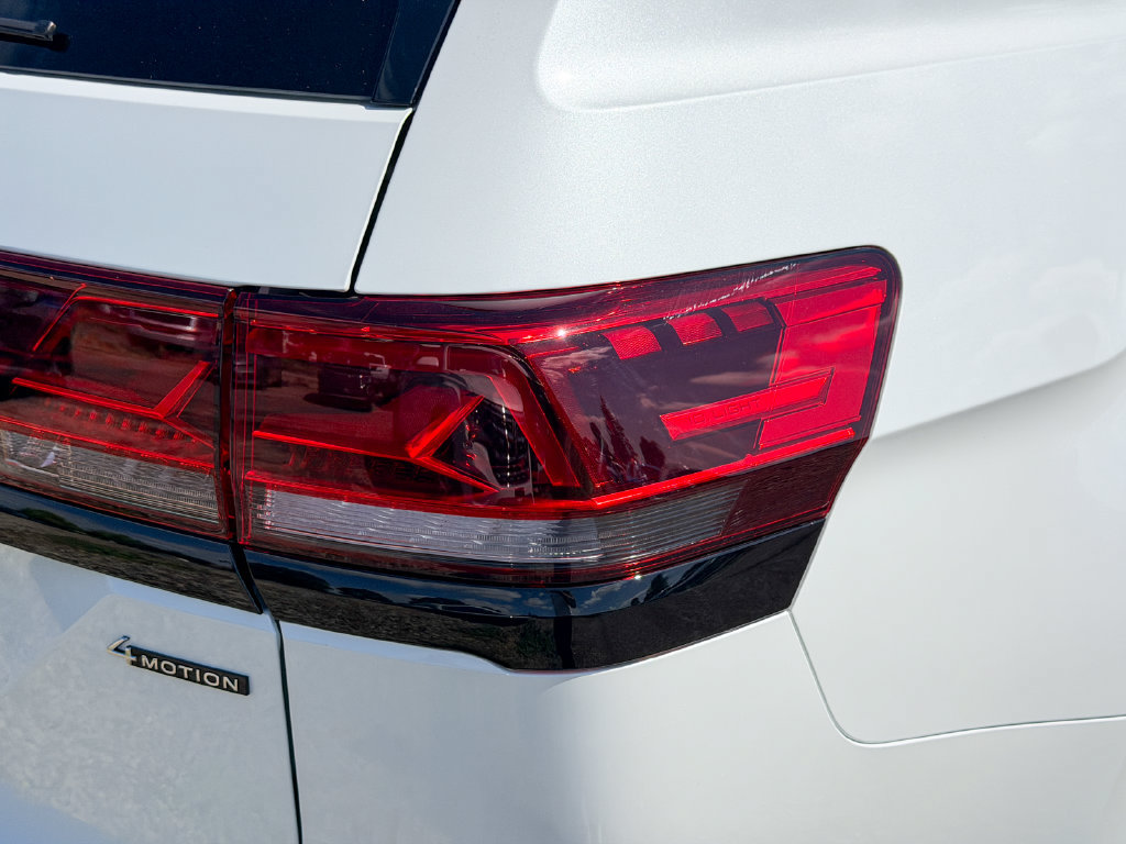 New 2026 Volkswagen Atlas Peak Edition AWD/4WD image 8