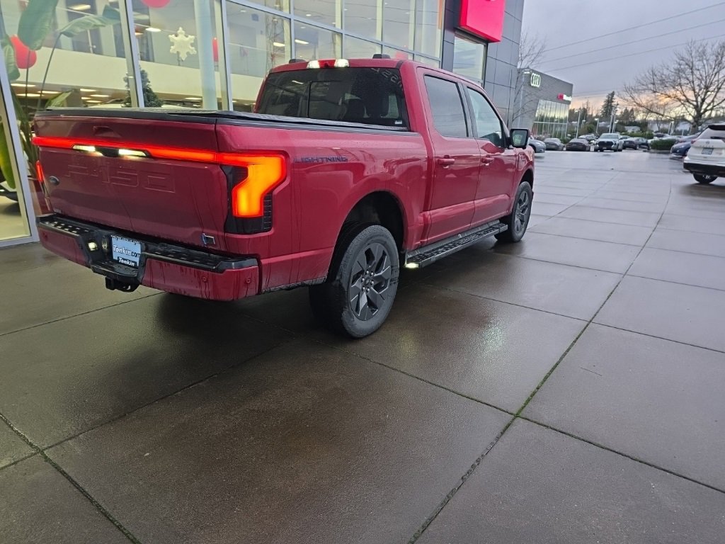 Used 2023 Ford F150 Lightning Lariat w/ Equipment Group 511A High image 5