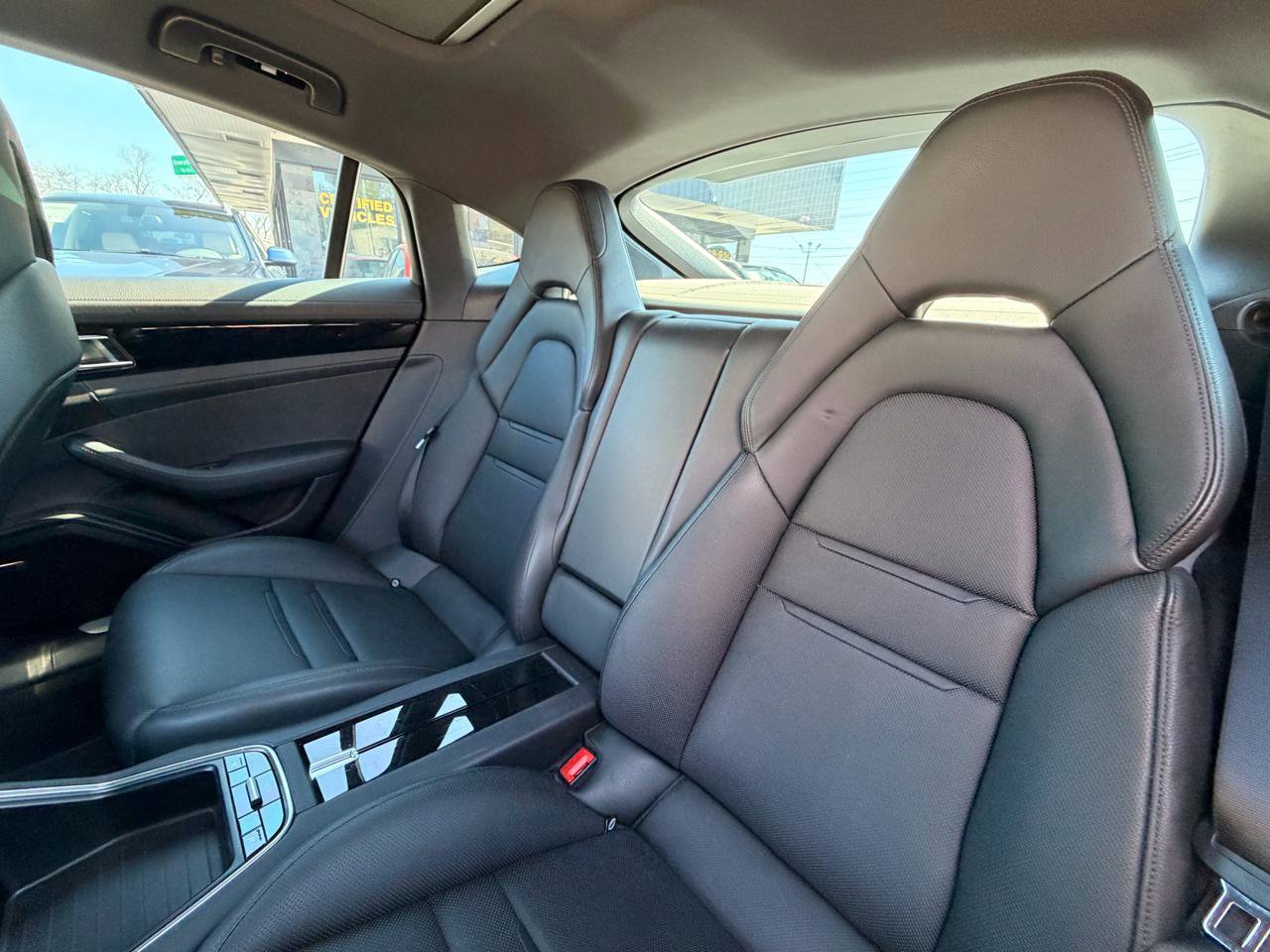 Used 2018 Porsche Panamera 4S image 16