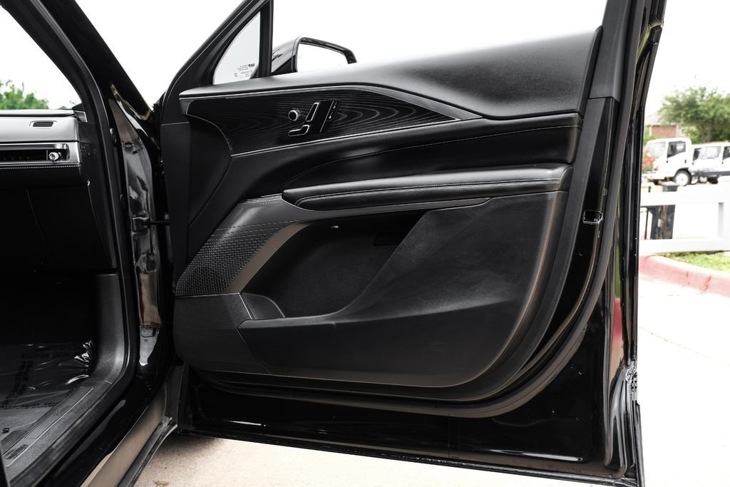 Used 2024 Cadillac Lyriq Luxury RWD image 44