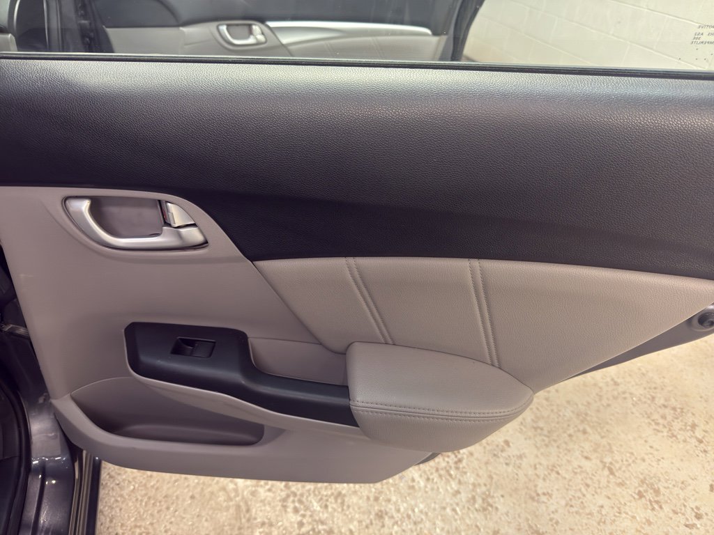 Used 2015 Honda Civic EX-L image 26