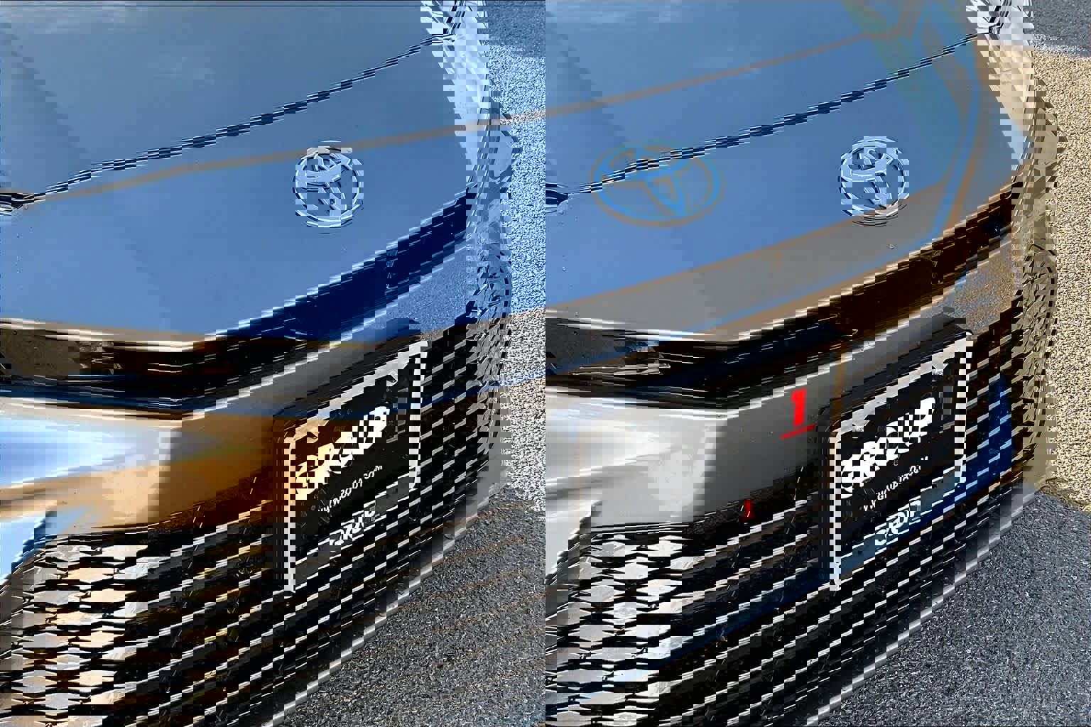 Used 2025 Toyota Camry XLE image 30