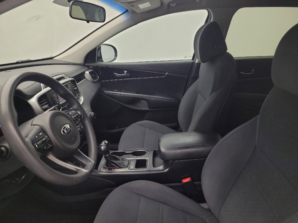 Used 2017 Kia Sorento AWD image 17