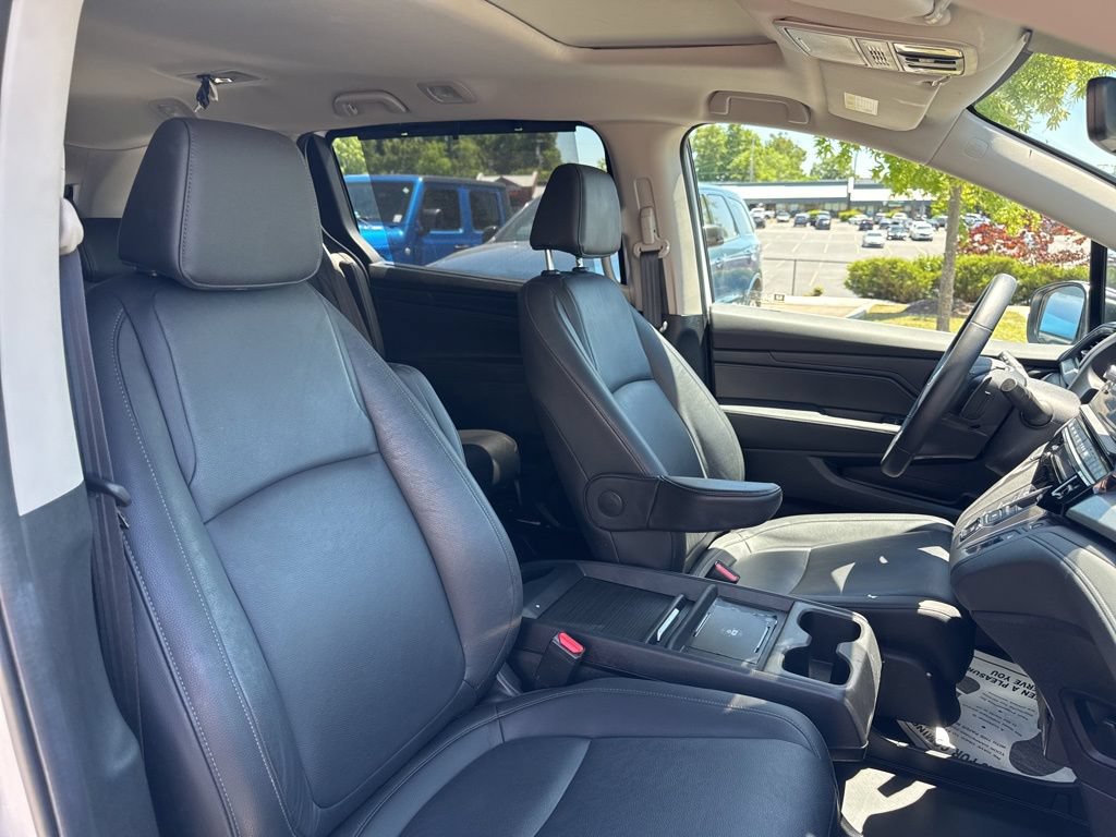 Used 2025 Honda Odyssey EX-L image 16