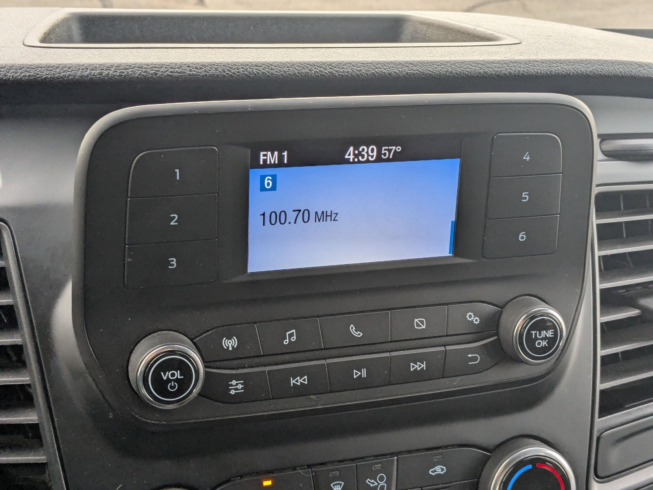 Used 2024 Ford Transit 250 Low Roof w/ Exterior Upgrade Package image 21