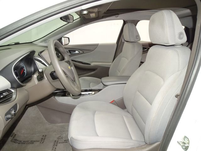 Used 2022 Chevrolet Malibu LT image 11