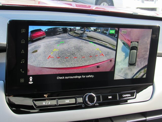 New 2025 Mitsubishi Outlander SE image 17