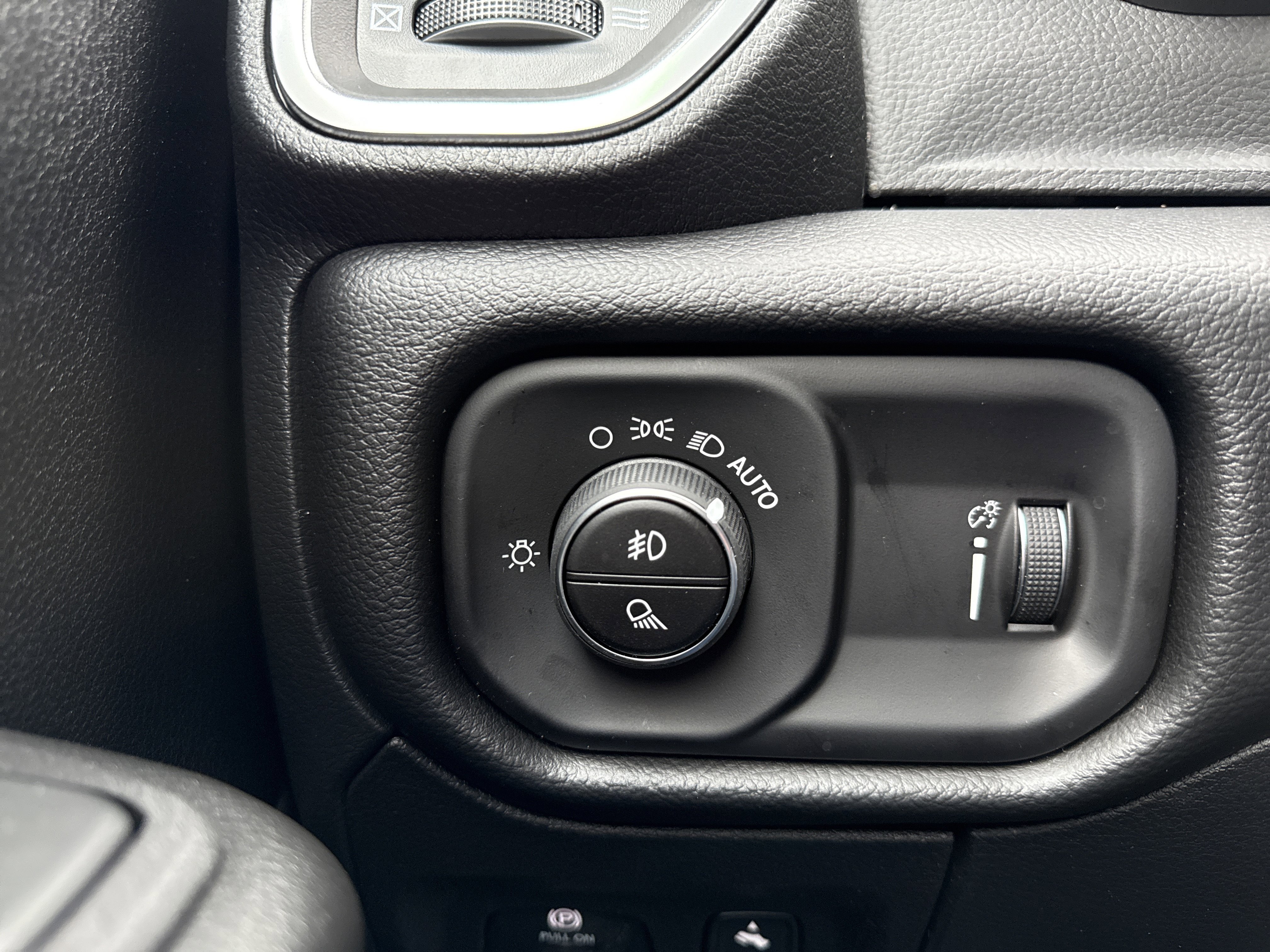 New 2026 RAM 1500 Lone Star image 33