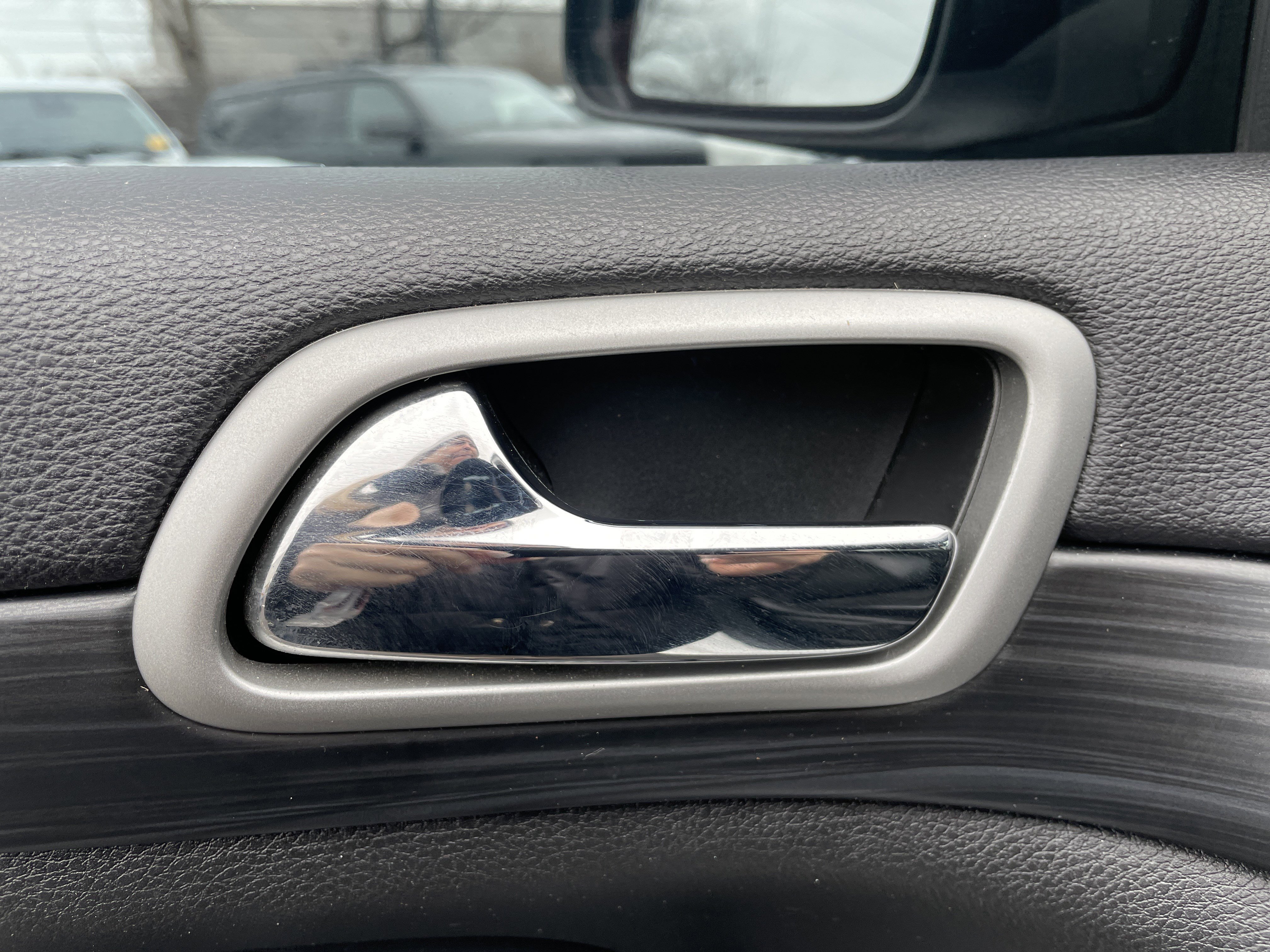 Used 2020 Jeep Grand Cherokee Altitude image 39