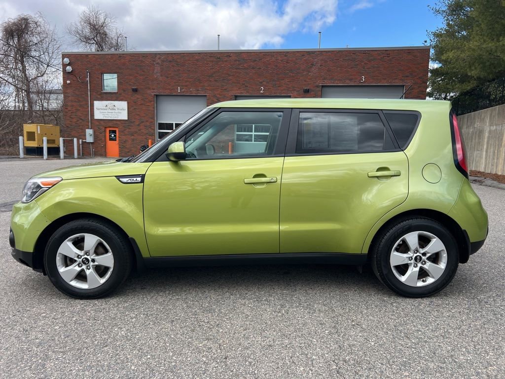 Used 2019 Kia Soul image 2
