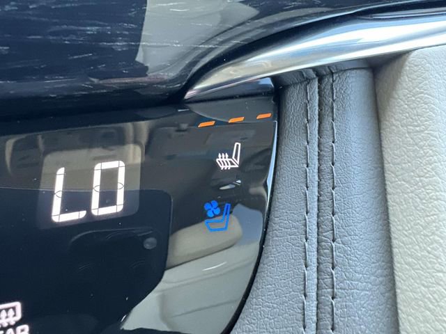 Certified 2023 Cadillac XT6 Premium Luxury image 51
